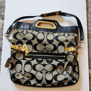Coach Bonnie Signature Foldover  Expandable Handbag. PROJECT BAG. M0873-13386